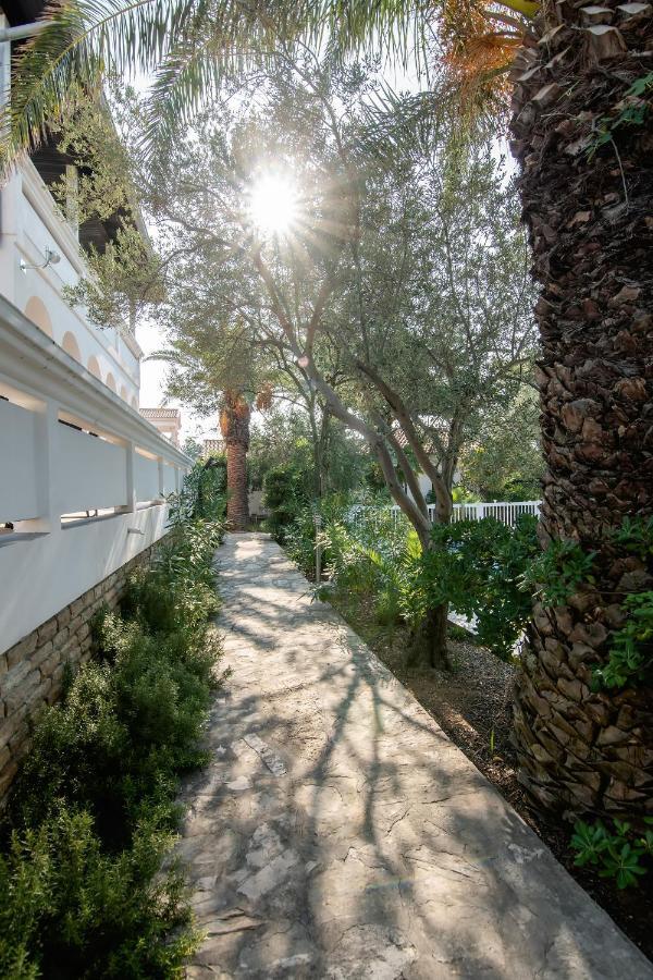 Beach Boy & Pool Girl Apartments Vir Esterno foto