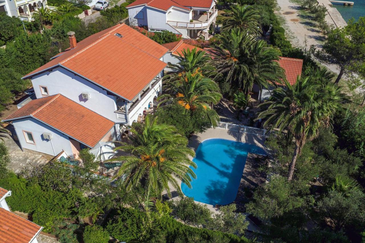 Beach Boy & Pool Girl Apartments Vir Esterno foto