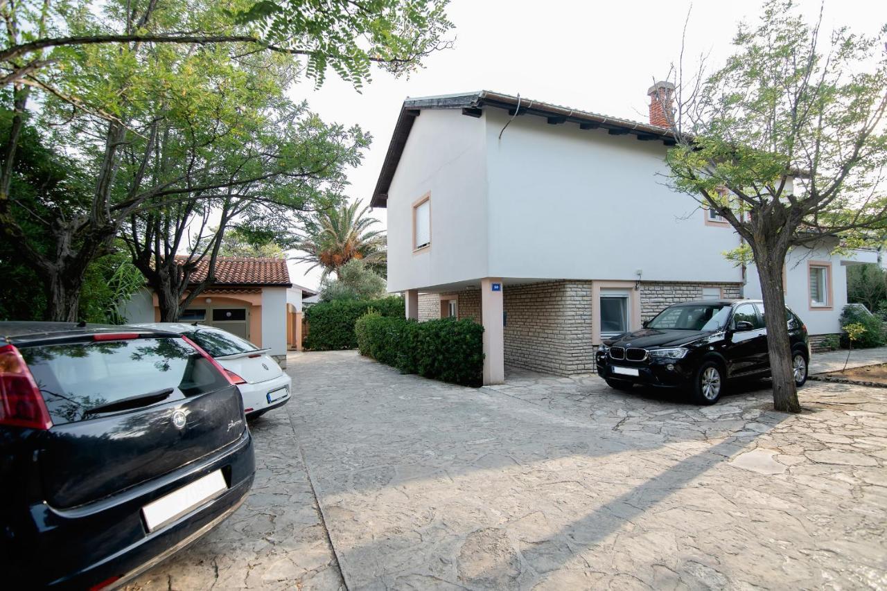 Beach Boy & Pool Girl Apartments Vir Esterno foto